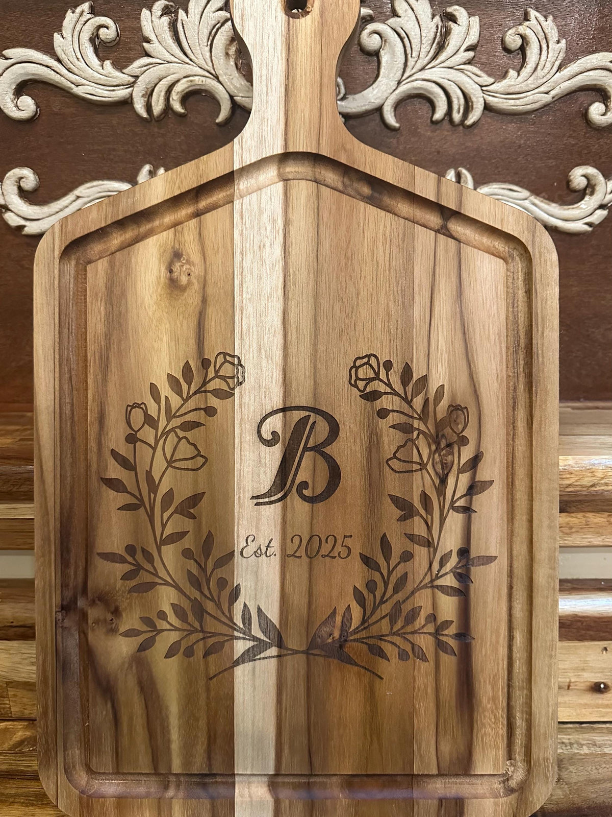 Personalized Teak Wood Cutting Board: Engraved Initial &amp; Date